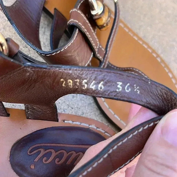 GUCCI Brown Leather Sandals Bamboo Buckle Straps Sz 36.5 - Picture 6 of 11